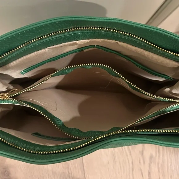 Vida Castellani Green Leather Shoulder Bag - Picture 8 of 10